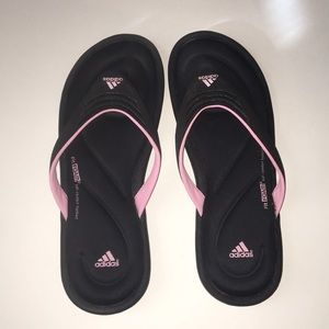 ADIDAS FIT FOAM FLIPFLOPS